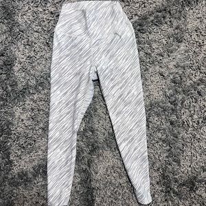 Ptula desa’ree leggings